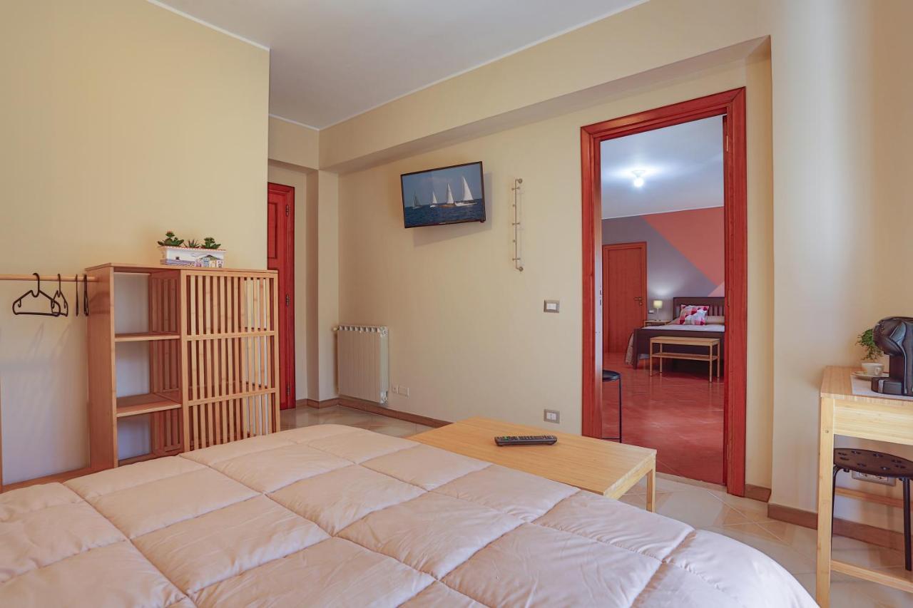 B&B Casabuddace Messina Bagian luar foto
