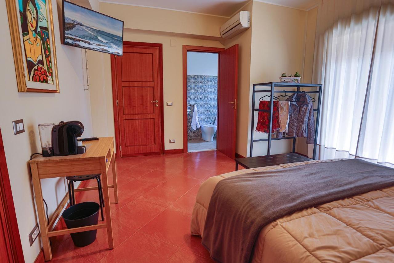 B&B Casabuddace Messina Bagian luar foto