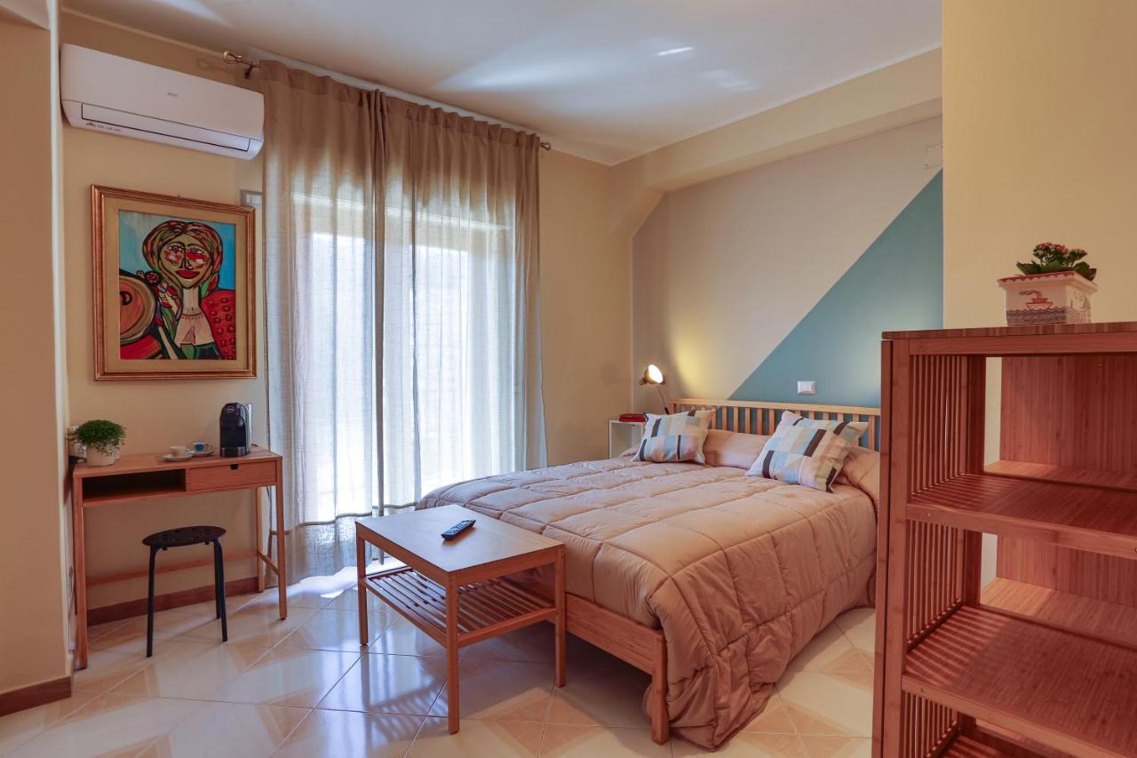 B&B Casabuddace Messina Bagian luar foto